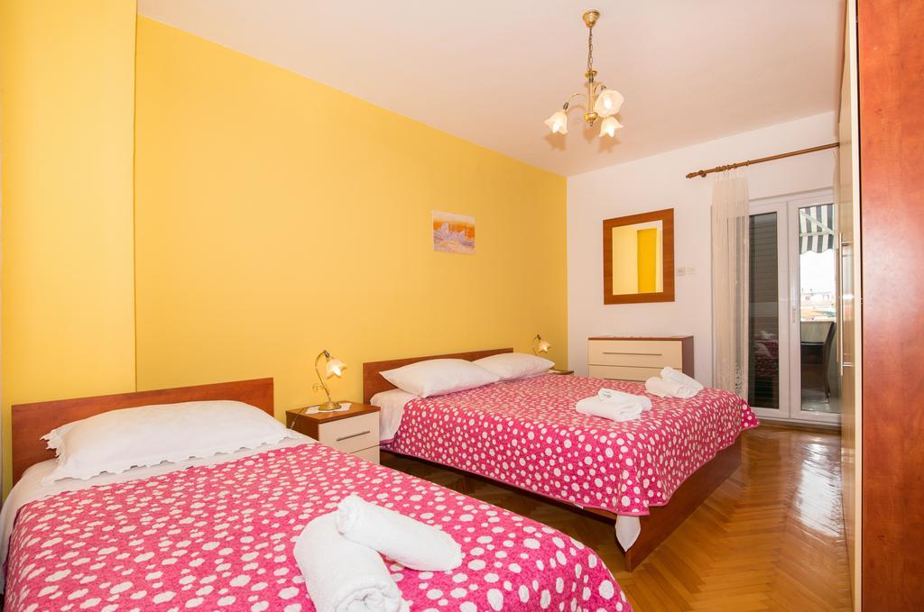 מאקרסקה Apartments Marieta מראה חיצוני תמונה