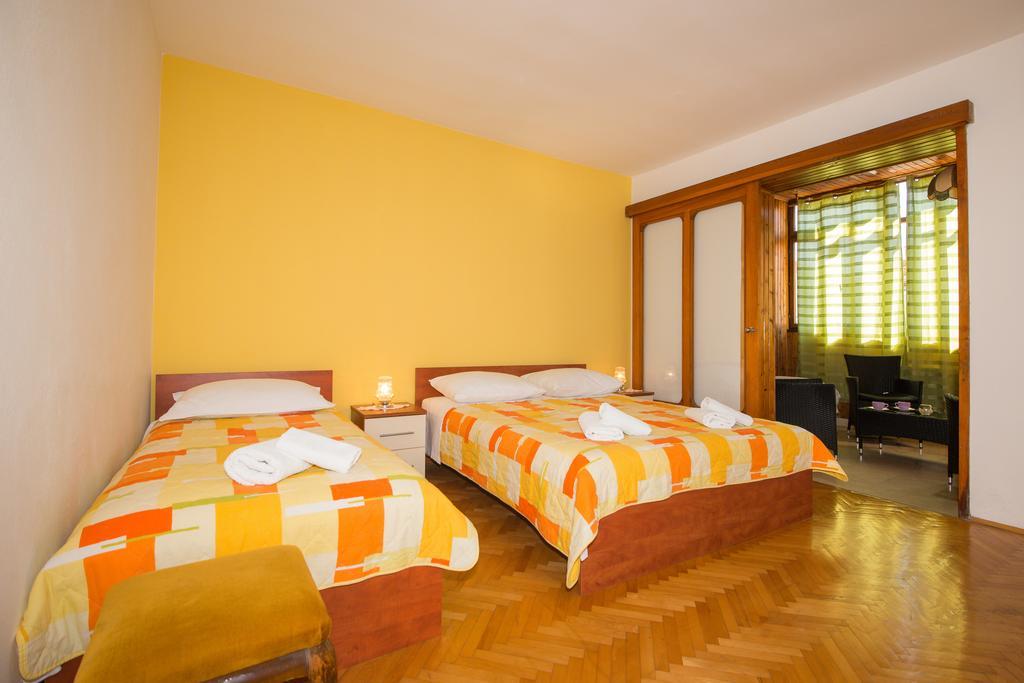 מאקרסקה Apartments Marieta מראה חיצוני תמונה