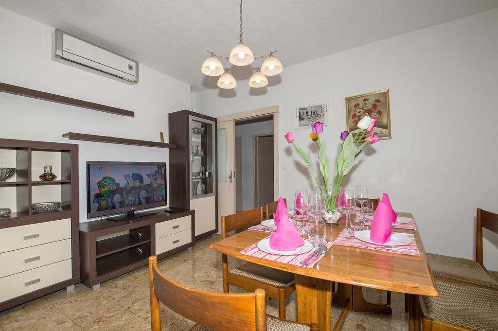 מאקרסקה Apartments Marieta מראה חיצוני תמונה